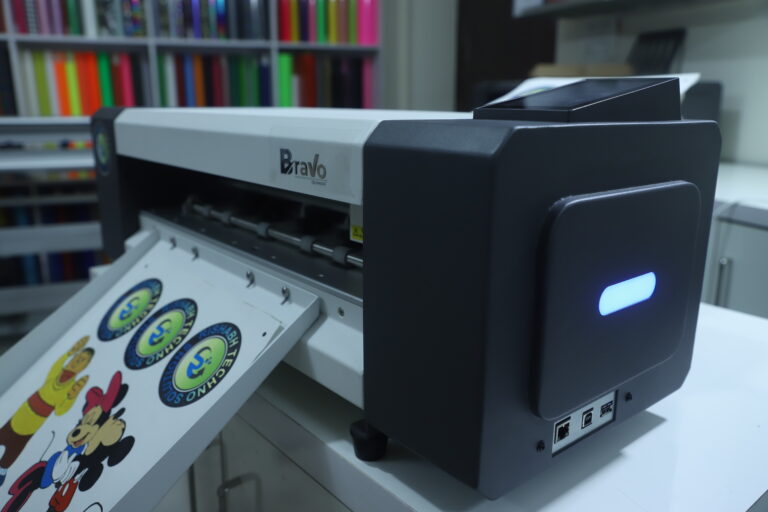DIGITAL CUTTER MACHINE
