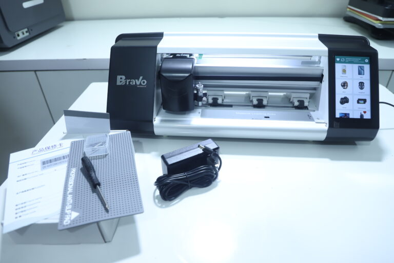 Best moblie skin bravo cutting plotter machine
