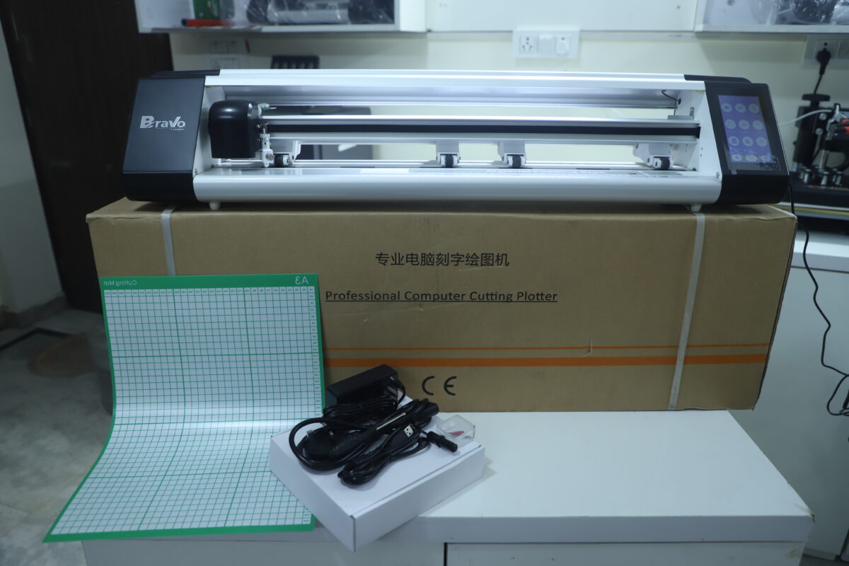 STICKER CUTTING MACHINE